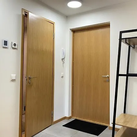Priisle Appartmentsnts Lejlighed Tallinn